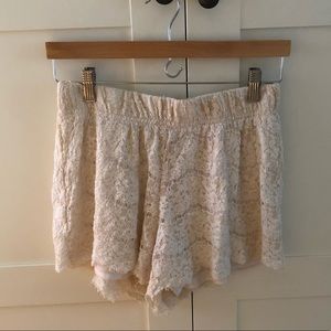Tobi lace shorts